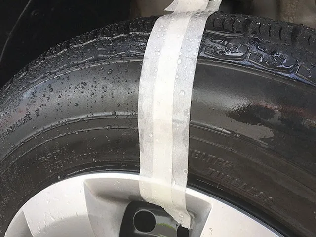 シリコン洗車タイヤ