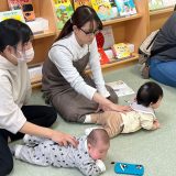 たんぽぽ児童館こどものせきや夜泣きに効くツボセミナー