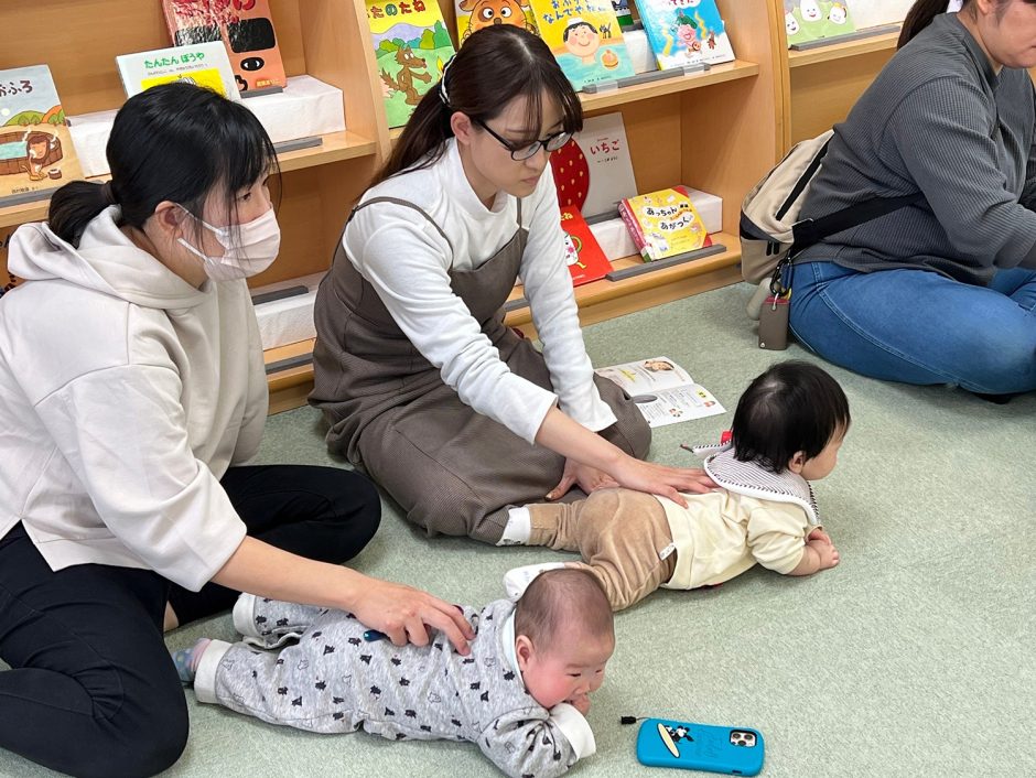 たんぽぽ児童館こどものせきや夜泣きに効くツボセミナー