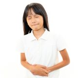 夏休み　生活リズムの変化から体調不良になる子どもの治療
